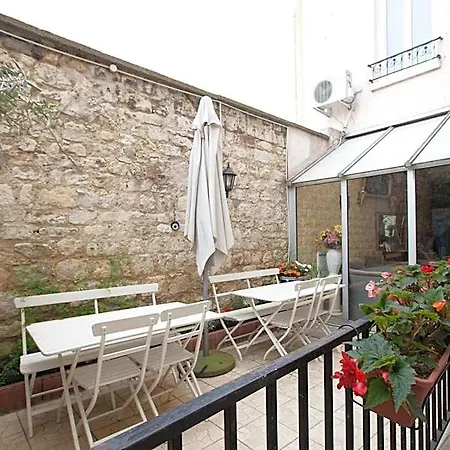 Du Parc 2*