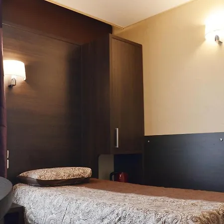 Hotel Du Parc Malakoff