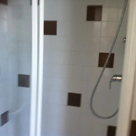 Hotel Du Parc 2*