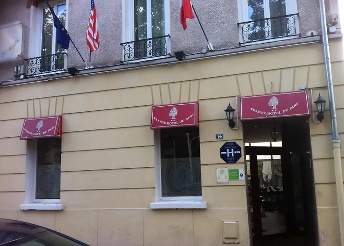 Hotel Du Parc 2*