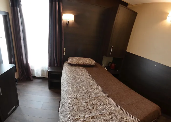 Du Parc 2* Малакоф