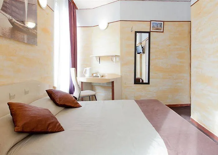 Du Parc 2* Малакоф